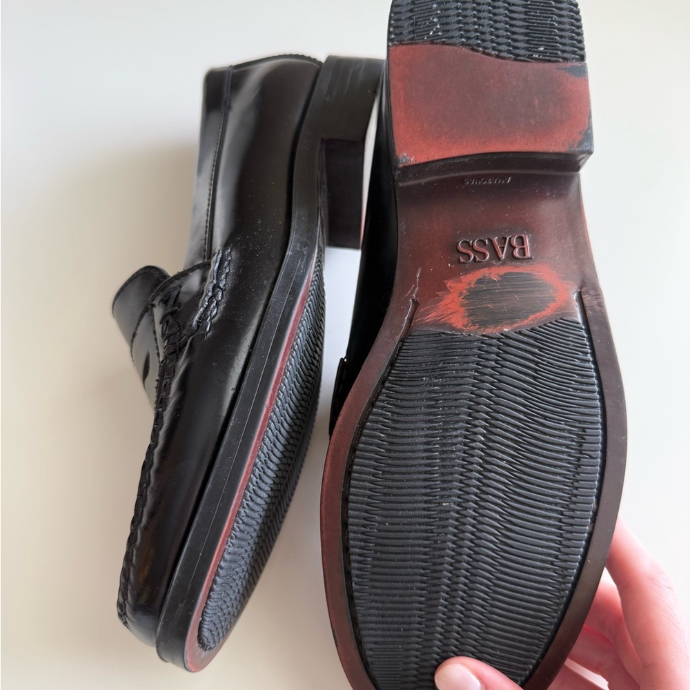 G.H. Bass Weejuns Black Loafers | Size 7.5 - Picture 6 of 6